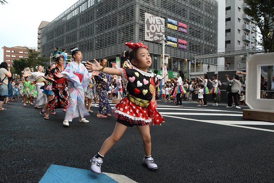 リズムに乗って